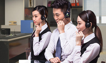 您如何向分布如此廣泛的工作人員提供視頻協(xié)作功能? 您如何向分布如此廣泛的工作人員提供視頻協(xié)作功能?